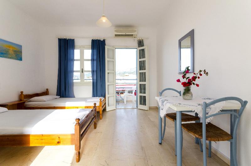 Aris Apartments Малиа Экстерьер фото