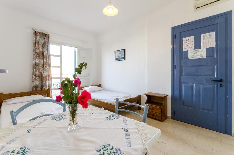 Aris Apartments Малиа Экстерьер фото